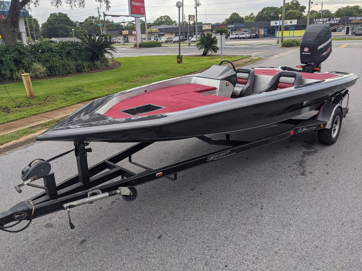 Boat with Custom Carbon Fiber Wrap Fried Color