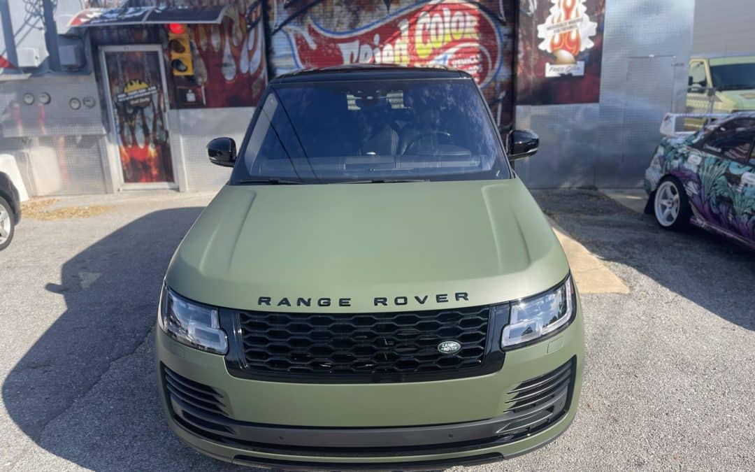 Range Rover Gets Color Change Vinyl Wrap in Matte Olive Green